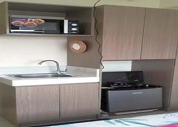 Urban Deca Tower @ Graceysplace Unit 5 Mandaluyong 2*
